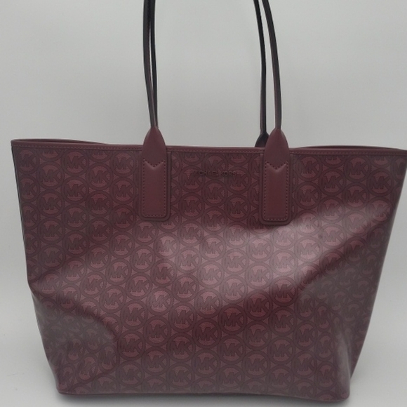 Michael Kors Jodie Large Logo Tote Bag Burgundy Red 9x12x6.5 New W/O Tags - Picture 1 of 14